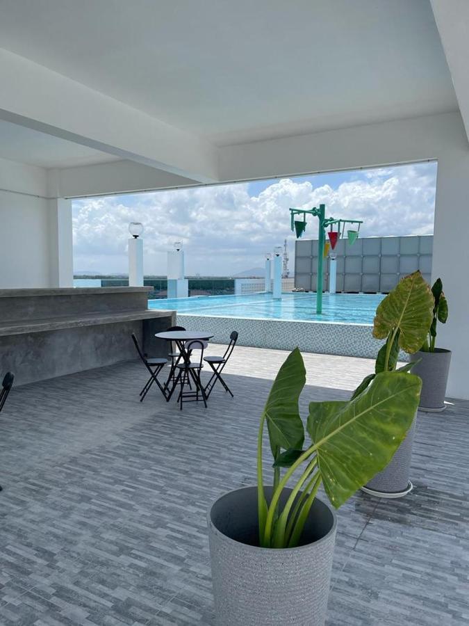 Sri Indar Hotel&Suites Parit Buntar Bagian luar foto