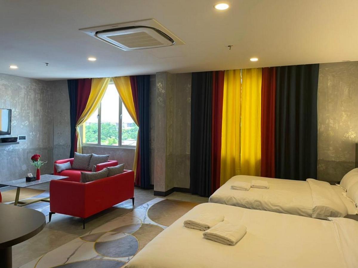 Sri Indar Hotel&Suites Parit Buntar Bagian luar foto